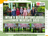 Luar Biasa! Siswi MTsN 9 Blitar Sabet Juara Lomba Menyanyi Solo Tingkat Kecamatan